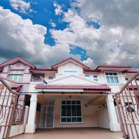 Singstay Guesthouse Mersing Exterior foto
